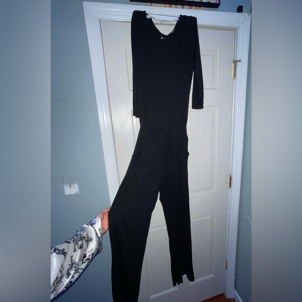 Worn once. In great quality.